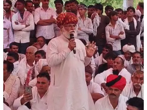 कर्नल बैंसला की मूर्ति लगाने पर अड़ा गुर्जर समाज, प्रशासन से बढ़ा टकराव