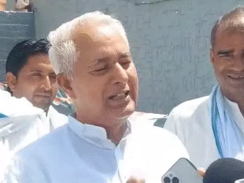 गहलोत के बयान पर सियासत गरम: पूर्व विधायक बोले- ‘बुढ़ापे में ऐसा हो जाता है’, कांग्रेस सांसद ने भी दी प्रतिक्रिया