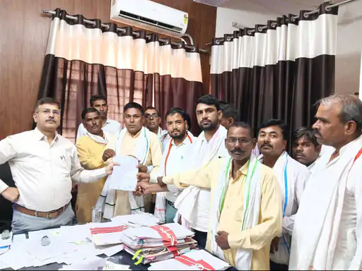 दिनेश मीणा हत्याकांड की निष्पक्ष जांच की मांग, बांदीकुई में सैनी समाज ने सौंपा ज्ञापन