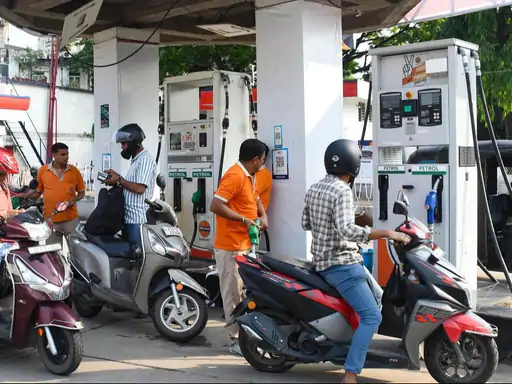 20% से ज्यादा एथेनॉल वाले पेट्रोल पर एक्साइज ड्यूटी शून्य, E20 पेट्रोल पर फिलहाल कोई राहत नहीं