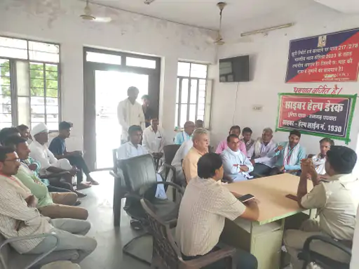 सीएलजी सदस्यों ने की बाजार में तेज रफ्तार वाहनों पर अंकुश लगाने की मांग