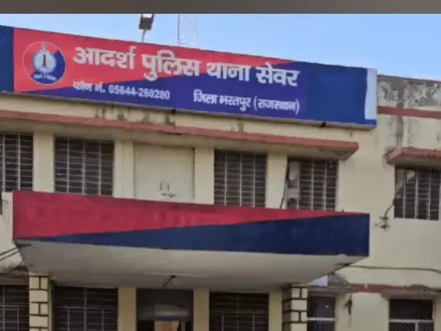 चार आरोपियों से 12 किलो गांजा जब्त: एक ही बाइक पर सप्लाई करने जा रहे थे, 10 पैकेट में छिपाकर ले जा रहे थे नशीला पदार्थ