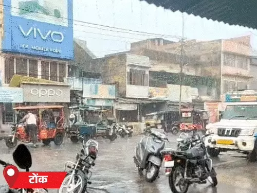 अलवर में झमाझम बारिश से गर्मी से राहत, 26 जिलों में आंधी-बारिश का अलर्ट; जल्द होगी मानसून की एंट्री