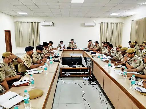 यातायात नियमों की पालना कराएं, लापरवाही पर करें सख्त कार्रवाई : एसपी