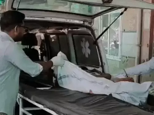 बैंक मैनेजर के पिता ने ट्रेन के आगे कूदकर दी जान, परिवारिक विवाद से थे परेशान
