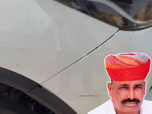 खींवसर विधायक रेवंतराम डांगा पर हमला: कैंपर से गाड़ी को दो बार मारी टक्कर, MLA ने 25 KM पीछा कर दो युवकों को पकड़ा