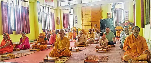 गायत्री महामंत्र जाप के साथ गूंजा शक्तिपीठ, विश्व कल्याण के लिए हुआ महायज्ञ