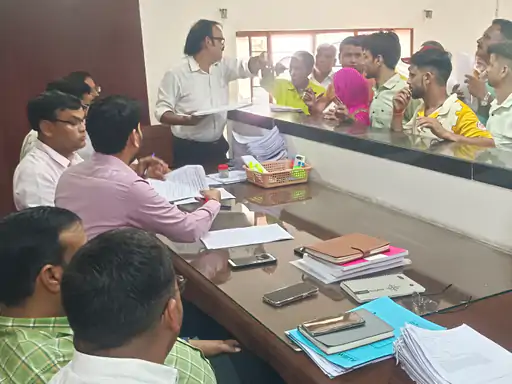 बांदीकुई में 88 निर्दलीय, 64 कांग्रेस व 38 भाजपा के हुए नामांकन दाखिल, 82 पुरुष व 57 महिलाओं ने भरे फार्म
