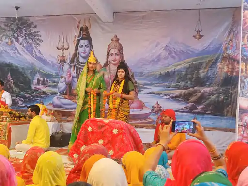 बड़ियाल कलां में शिव पुराण कथा जारी: शिव-पार्वती विवाह, गणेश अवतार प्रसंगों से गूंजा मंदिर परिसर